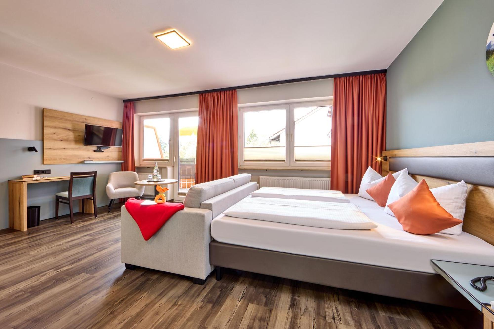 Aura-Hotel Saulgrub Εξωτερικό φωτογραφία